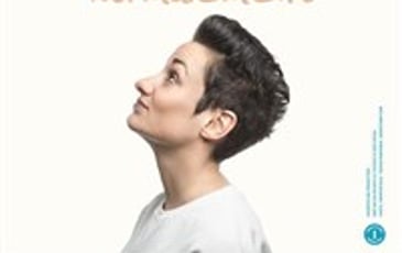 Caroline Estremo dans Normalement