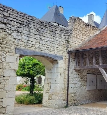 Exposition "Histoire des restaurations du Château du Rivau"