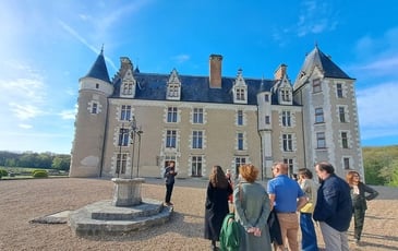 Visite guidée à l'extérieur du Château de Montpoupon