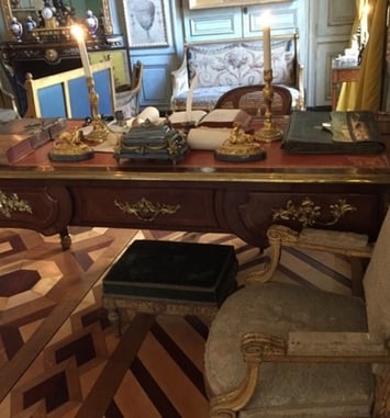 Atelier de restauration patrimoine mobilier d'époque