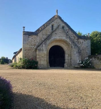 Visite historique du prieuré de Lavaray