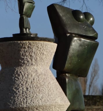 Alexander Calder et Max Ernst : deux artistes à Amboise