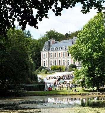 La Forêt des Livres chez Gonzague Saint Bris