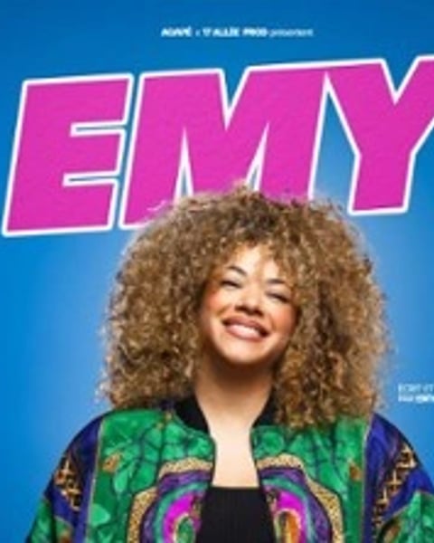 Emy, Tournée