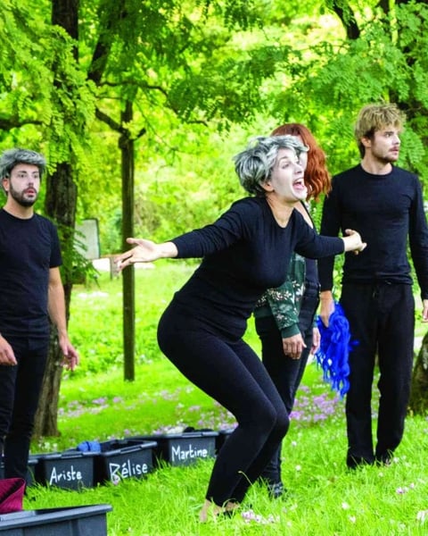 Les Femmes Savantes I Collectif Le Poulpe