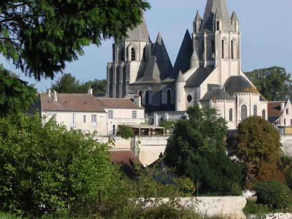 Exposition « Les travaux de restauration de la Collégiale Saint-Ours : journal photographique »