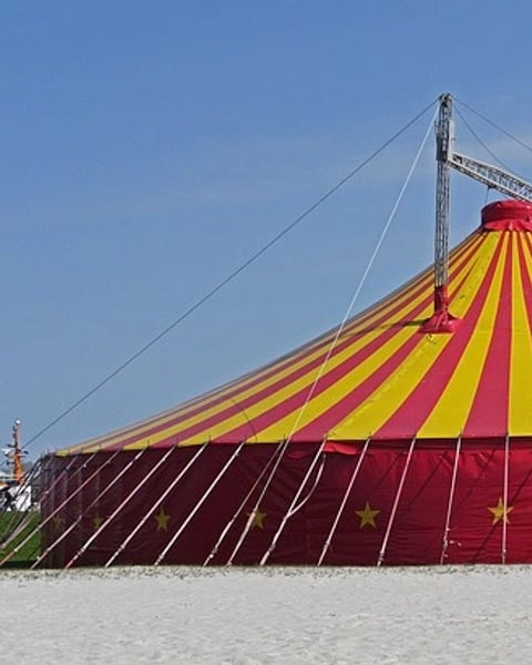 Cirque canadien