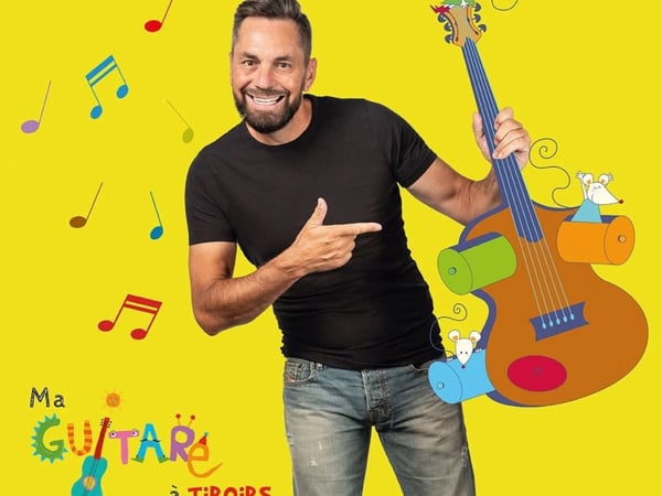 Rémi Comptines : Ma guitare à tiroirs